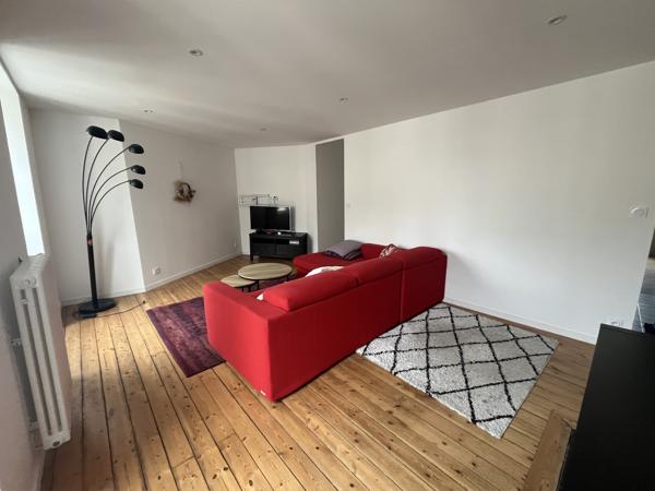 Duplex de caractère au cœur de Vannes – Dernier étage