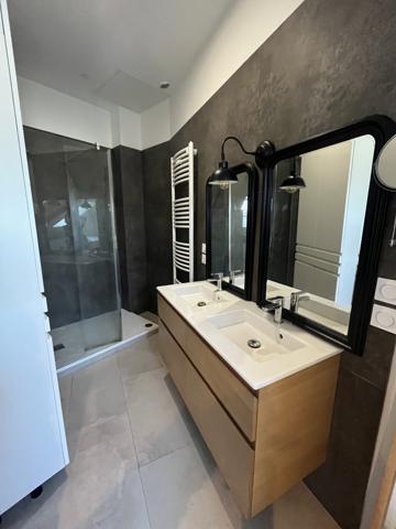 Duplex de caractère au cœur de Vannes – Dernier étage