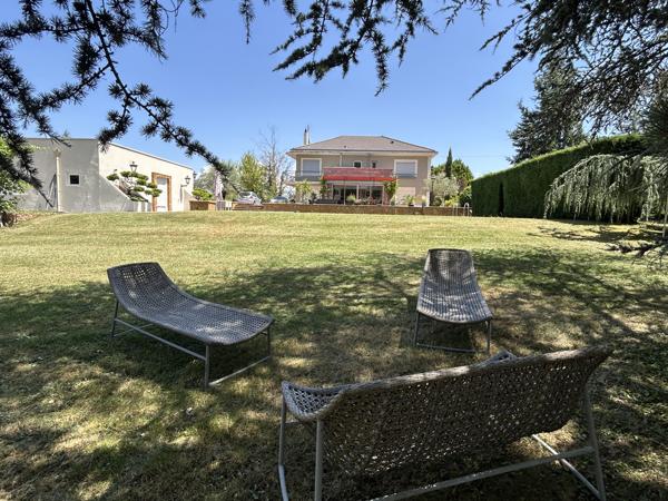 Maison 9 pièces - 270 m² Bien prestige