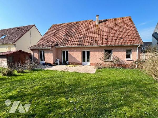 Notre Service Immobilier vous propose en Exclusivité à WIMEREUX ce pavillon indépendant de plai...