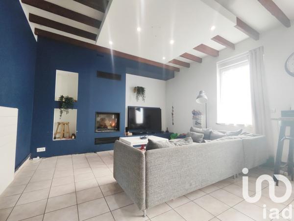 Maison 5 pièces de 123 m² à Aire-sur-la-Lys (62120)