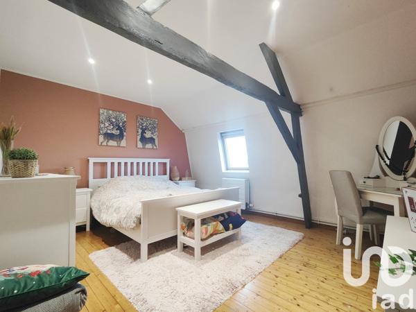 Maison 5 pièces de 123 m² à Aire-sur-la-Lys (62120)