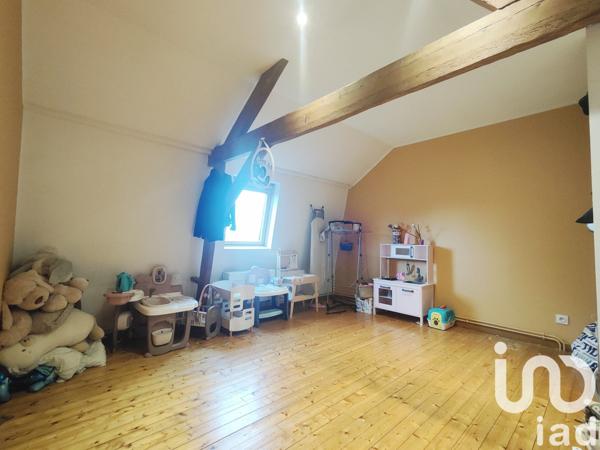 Maison 5 pièces de 123 m² à Aire-sur-la-Lys (62120)