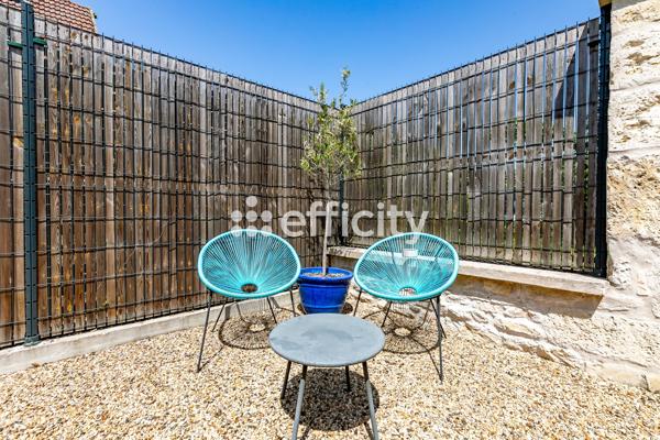 Maison
         6 pièces
        - 87 m² 335 000 € *