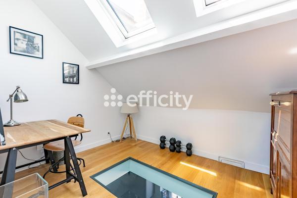 Maison
         6 pièces
        - 87 m² 335 000 € *