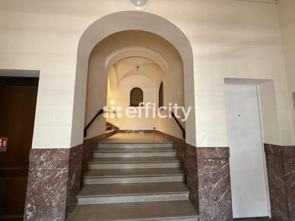 Appartement
         7 pièces
        - 153 m² Exclusivité 350 000 € *
