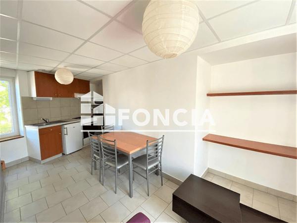 Location Appartement meublé 2 pièces 22.23 m² - 187 RUE DE PARIS Flers 61100