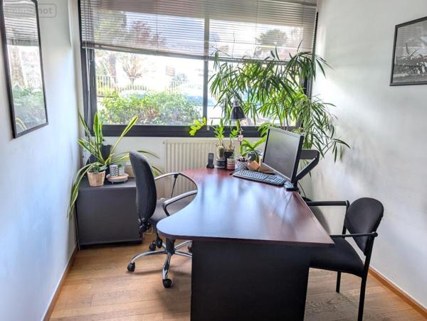 Bureaux à vendre à La Baule-Escoublac en Loire-Atlantique (44500), ref : 44128-1101