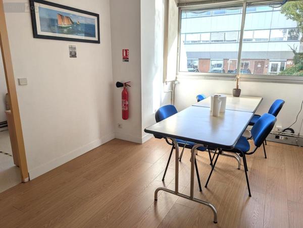 Bureaux à vendre à La Baule-Escoublac en Loire-Atlantique (44500), ref : 44128-1101