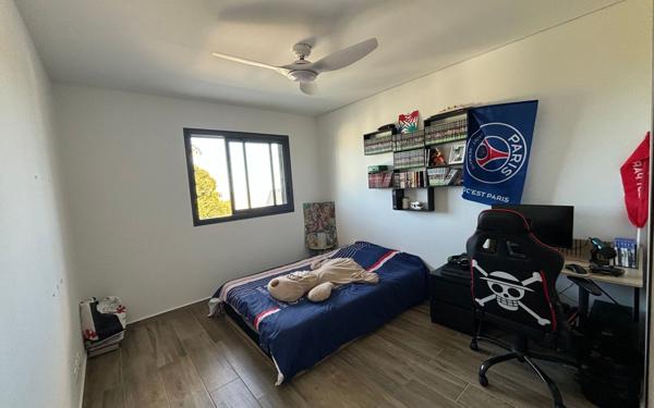 Maison à vendre    5 pièces •  Le Tampon