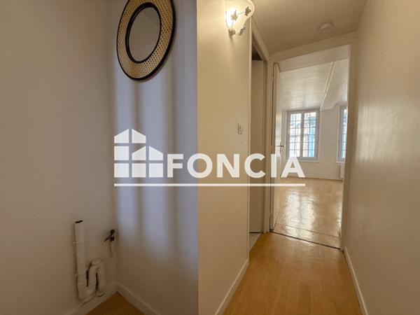Location Appartement 3 pièces 50 m² - 4 RUE SAINT LEONARD Honfleur 14600
