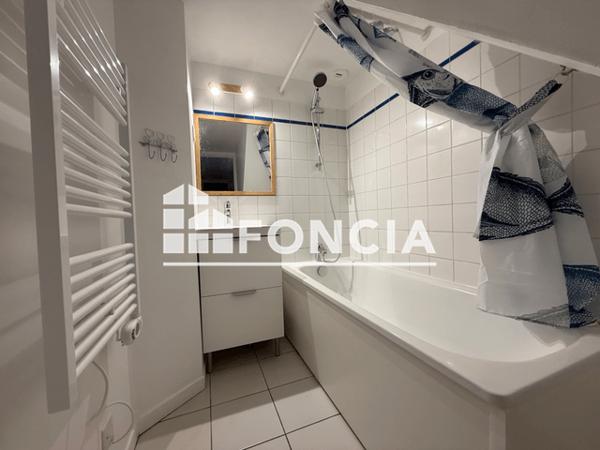 Location Appartement 3 pièces 50 m² - 4 RUE SAINT LEONARD Honfleur 14600