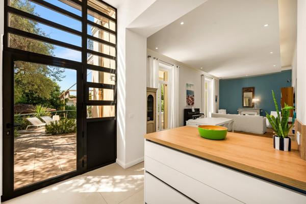 Vente Maison de ville Cannes 9 Pièces 227 m²