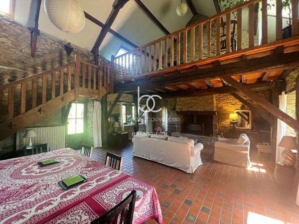 SARZEAU Maison 5 pièces 221 m²