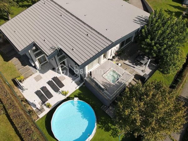 Maison d architecte de 219 m²