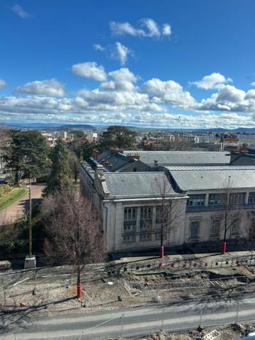 Appartement Clermont Ferrand 7 pièces 179 m2