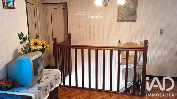 Maison à vendre 6 pièces 138 m² Étais-la-Sauvin