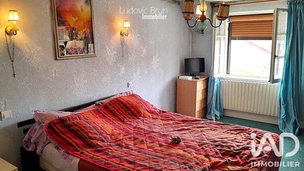 Maison à vendre 6 pièces 138 m² Étais-la-Sauvin