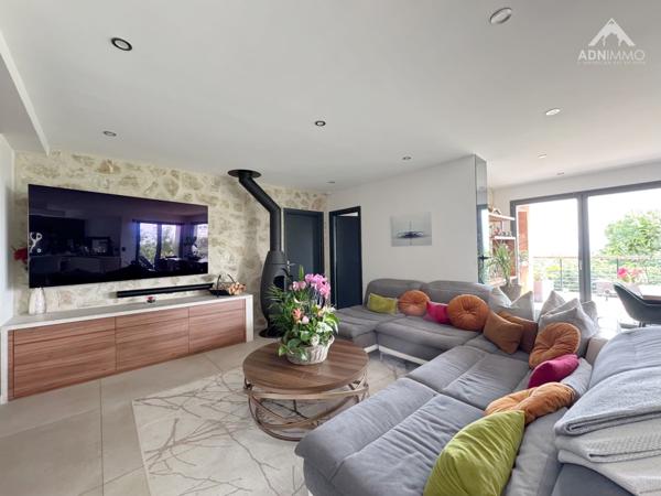 Thoiry (01710) Maison 10 Pièces 375 m2