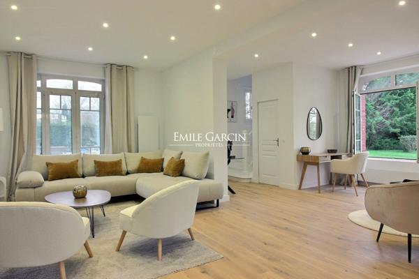 A vendre - Normandie - Deauville - Propriété - 7 chambres - parc - dépendance