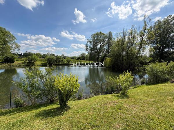 A vendre - Normandie - Deauville - Propriété - 7 chambres - parc - dépendance