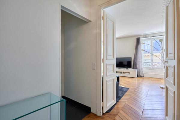 Location meublée-Paris 75008- Appartement 112m² - 2 chambres- Saint Philippe du Roule