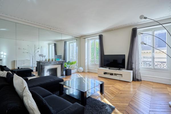 Location meublée-Paris 75008- Appartement 112m² - 2 chambres- Saint Philippe du Roule