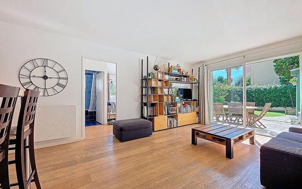 Maison à vendre    4 pièces • 75,50 m2 Le Cannet