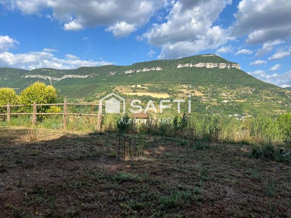 Terrain d'exception, vue imprenable sur la Pouncho
