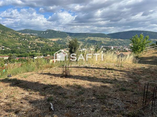 Terrain d'exception, vue imprenable sur la Pouncho