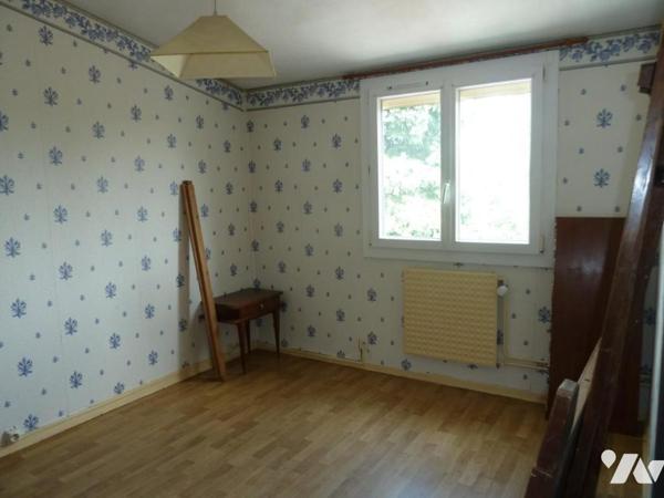 maison quetigny type V/VI sur sous-sol 