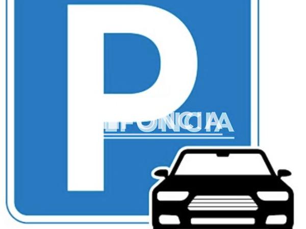 Location Parking - 17 SQUARE DUTILLEUL Lille 59800