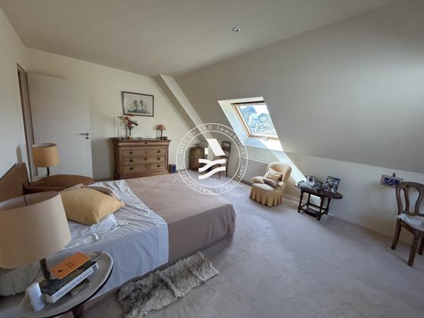 APPARTEMENT - 50 m du Port - LA TRINITE SUR MER