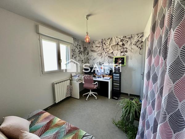 Maison familiale avec piscine, studio indépendant et suite parentale