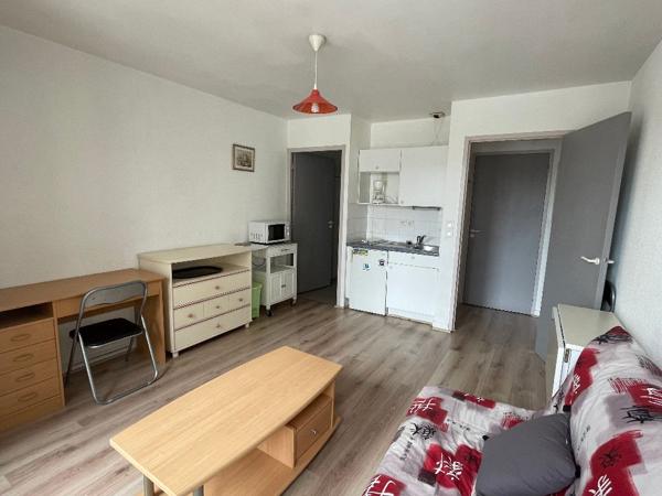 Location Appartement La rochelle 1 pièce 22m²-LAM3300