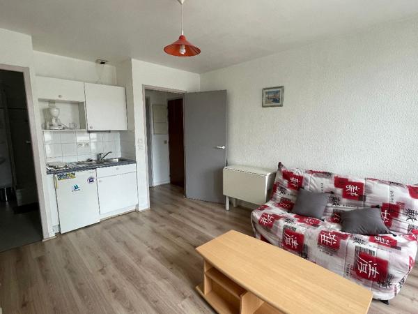 Location Appartement La rochelle 1 pièce 22m²-LAM3300