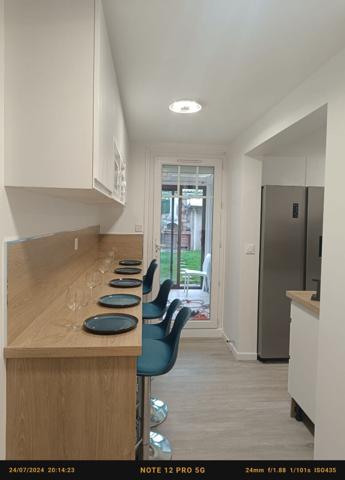 Maison Palaiseau 8 pièce(s) 104 m2 Palaiseau Joncherette