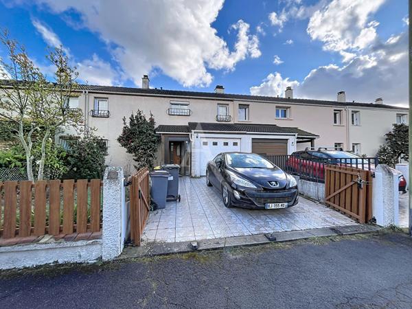 Maison Palaiseau 8 pièce(s) 104 m2 Palaiseau Joncherette