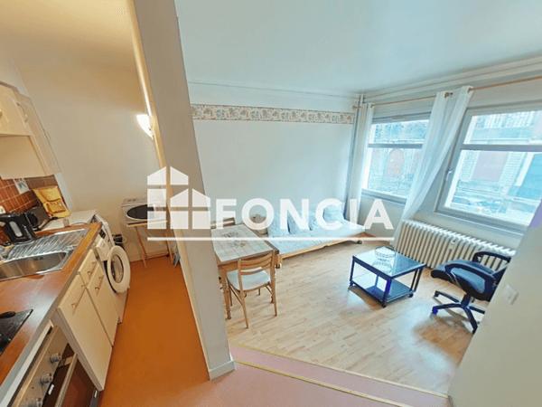 Location Appartement meublé 2 pièces 37.8 m² - 53 BOULEVARD CARNOT Lille 59000
