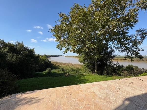 Vue exceptionnelle sur la Charente