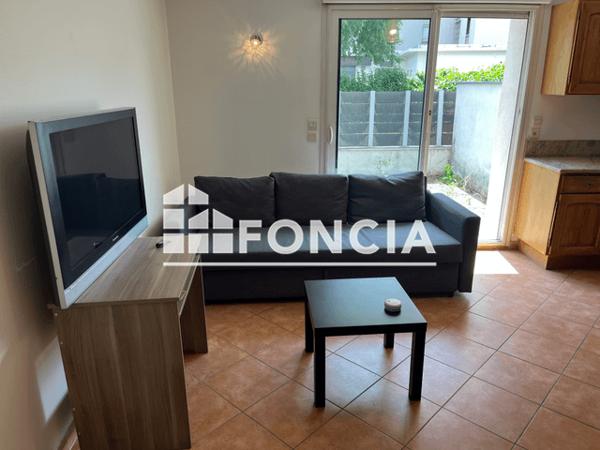 Location Appartement meublé 3 pièces 43.4 m² - 66 RUE MALFANGEAT Saint Martin D'heres 38400