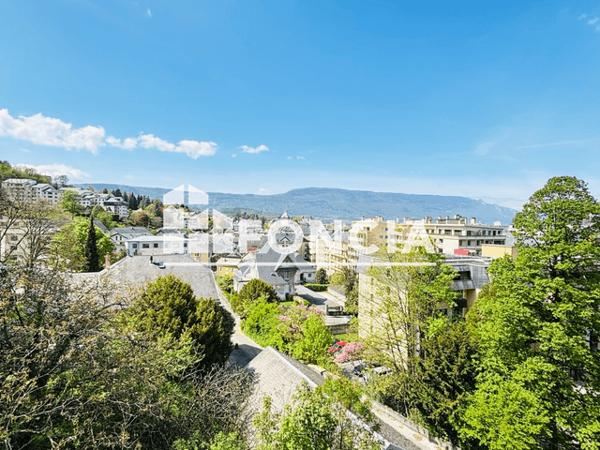 Location Appartement 5 pièces 75.91 m² - Chambery 73000