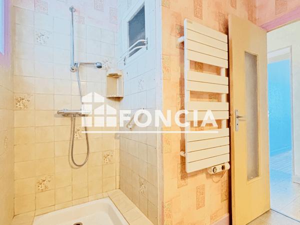 Location Appartement 5 pièces 75.91 m² - Chambery 73000