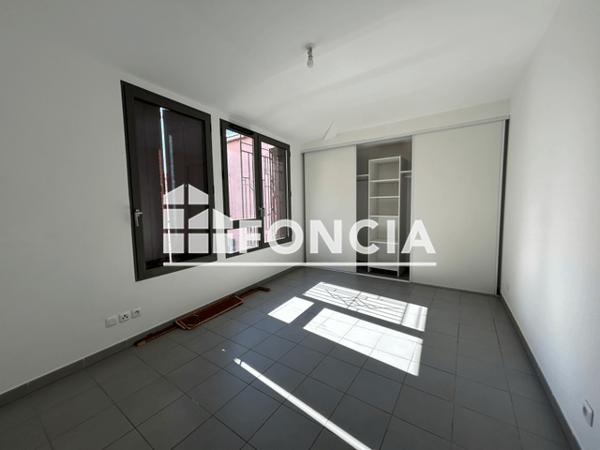 Location Appartement 4 pièces 111.54 m² - ILOT PIERRE SEMARD 43 RUE BON PASTEUR Toulon 83000