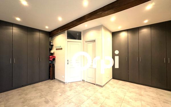 Maison à louer    6 pièces •  Rozières-sur-Crise