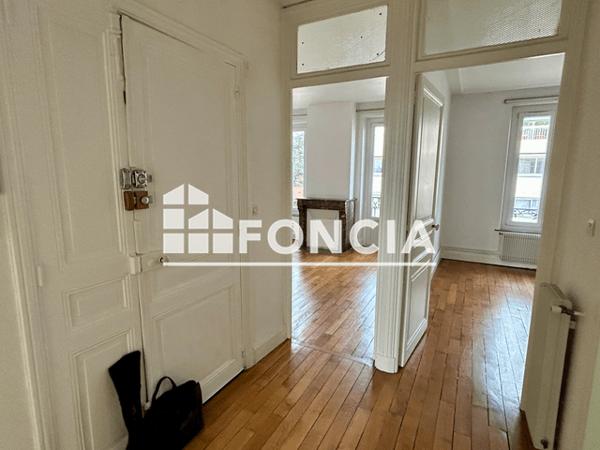 Location Appartement 3 pièces 64.48 m² - 230 RUE JEANNE D'ARC Nancy 54000