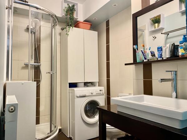 RUEIL MALMAISON (92) à vendre Studio de 35,50 m² - Proche RER - Résidence 1994