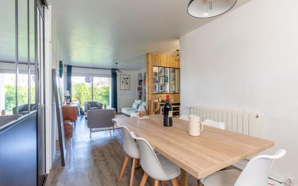 Maison à vendre    5 pièces •  Biscarrosse