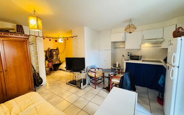 Appartement à vendre    2 pièces • 28,45 m2 Sète