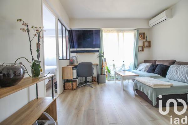 Appartement 2 pièces de 28 m² à Villeneuve-Loubet (06270)